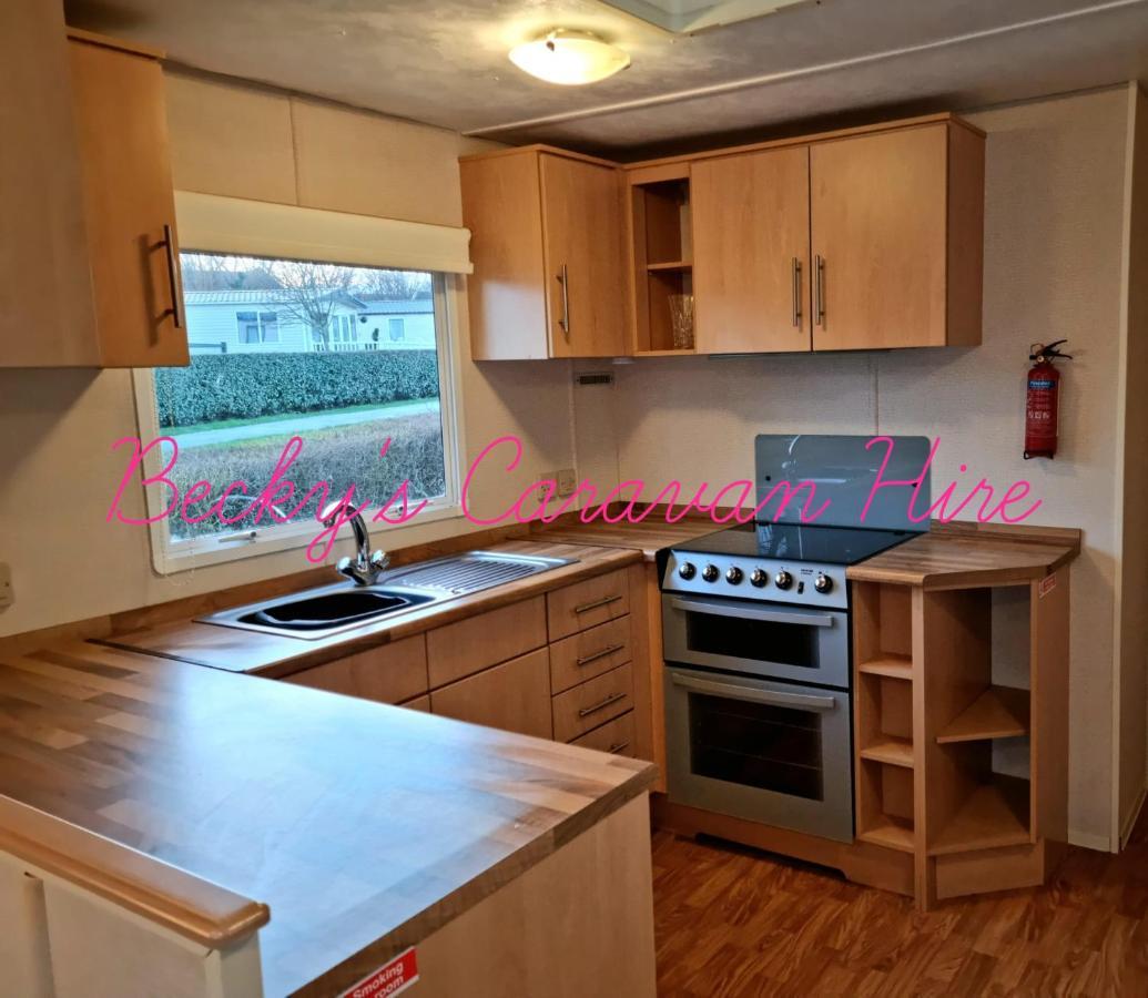 Becky'S Caravan At Marton Mere 블랙풀 외부 사진